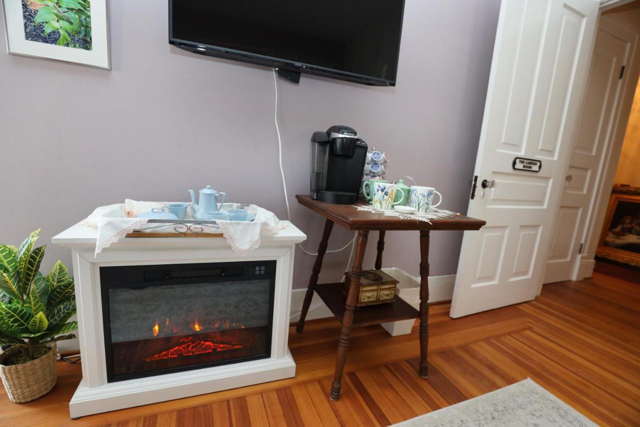 Virginia Point Inn ガルベストン エクステリア 写真