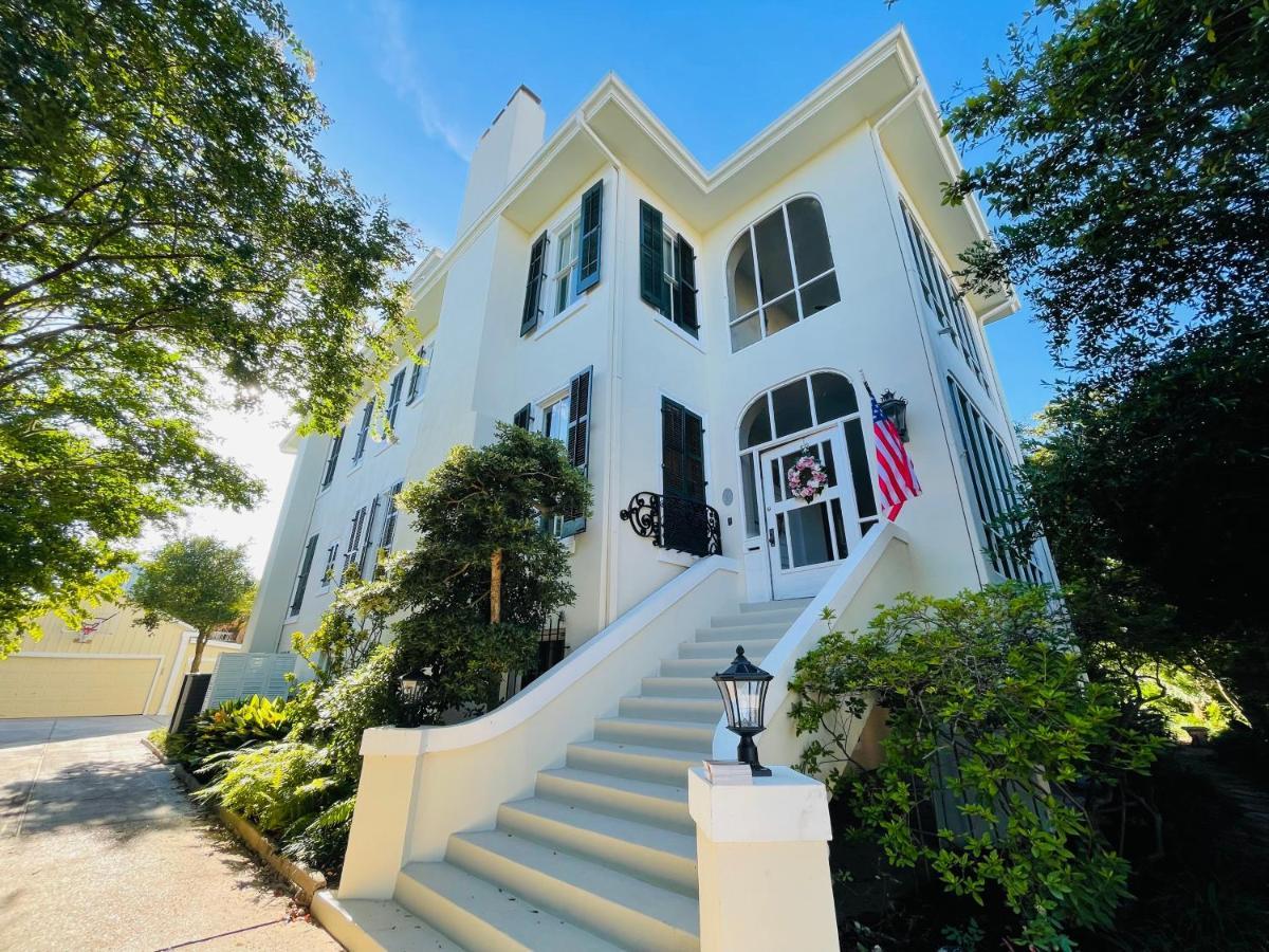 Virginia Point Inn ガルベストン エクステリア 写真